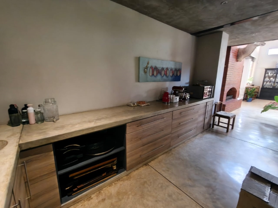4 Bedroom Property for Sale in Waterkloof A H North West